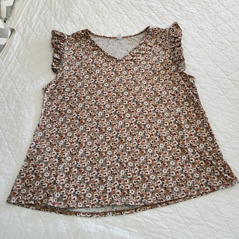 Fall Floral Ruffle Sleeve Top, Acting Pro, Size L